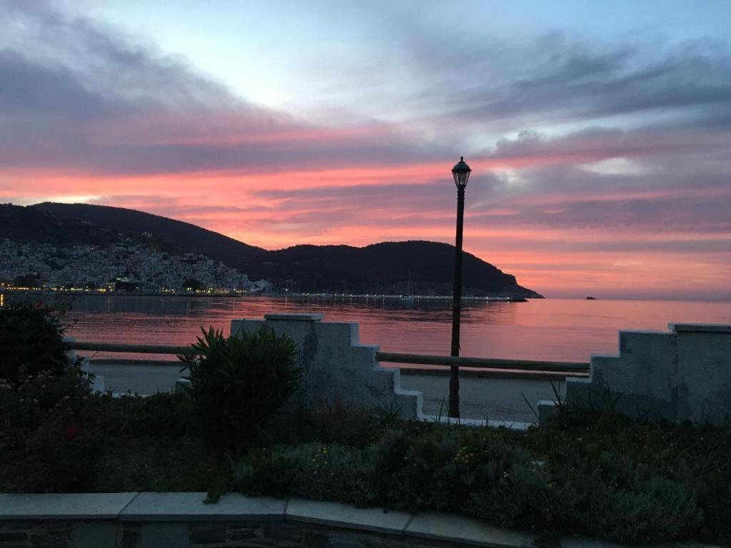 Del Sol Skopelos Eksteriør bilde